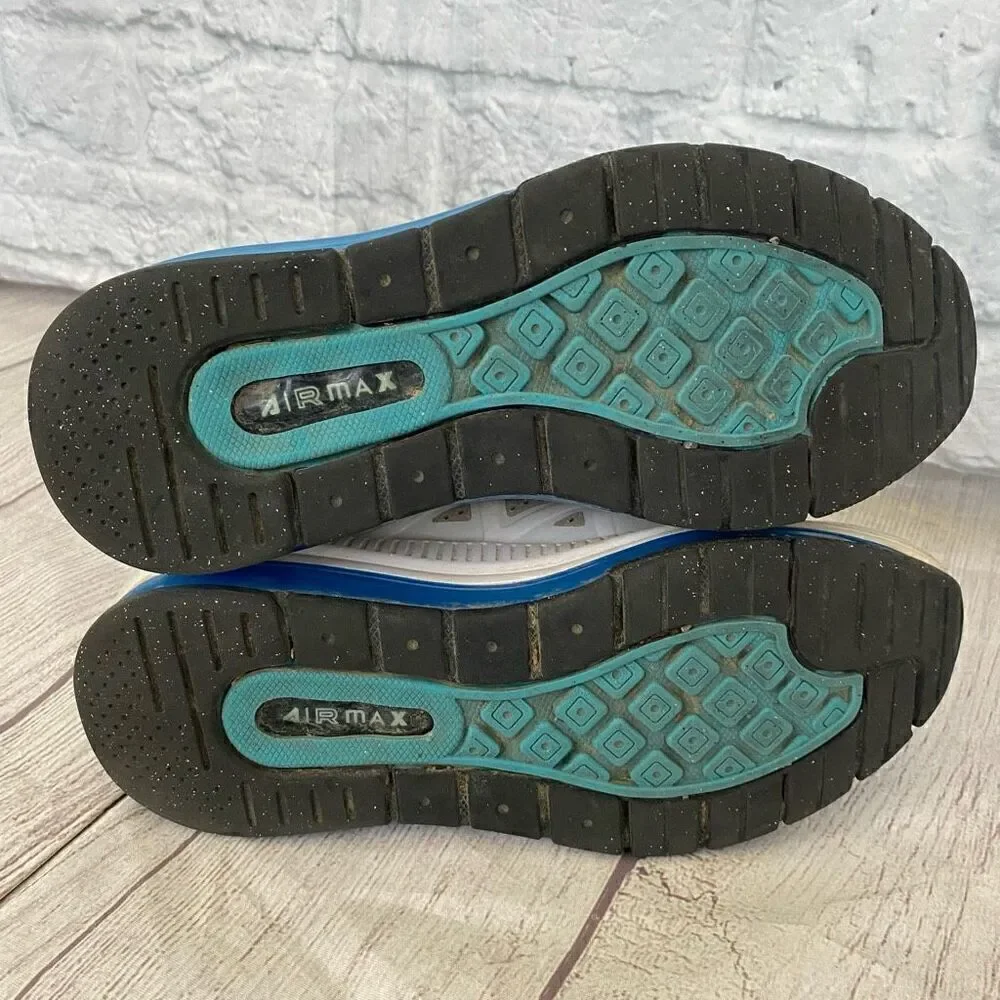 Nike AirMax Genome unisex athletic shoes youth 5